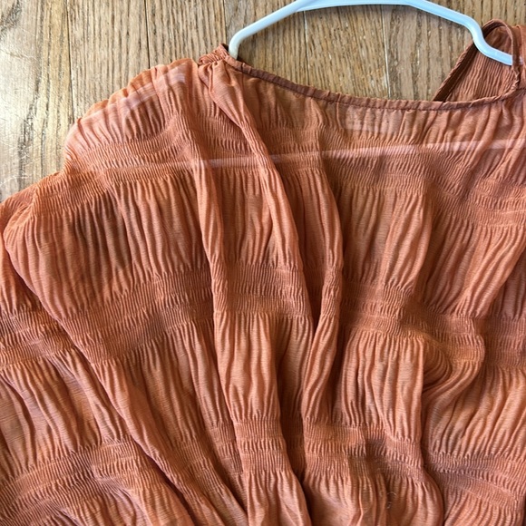 Akira top size smalll - Picture 8 of 11